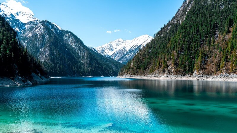 Lago Largo de Jiuzhaigou