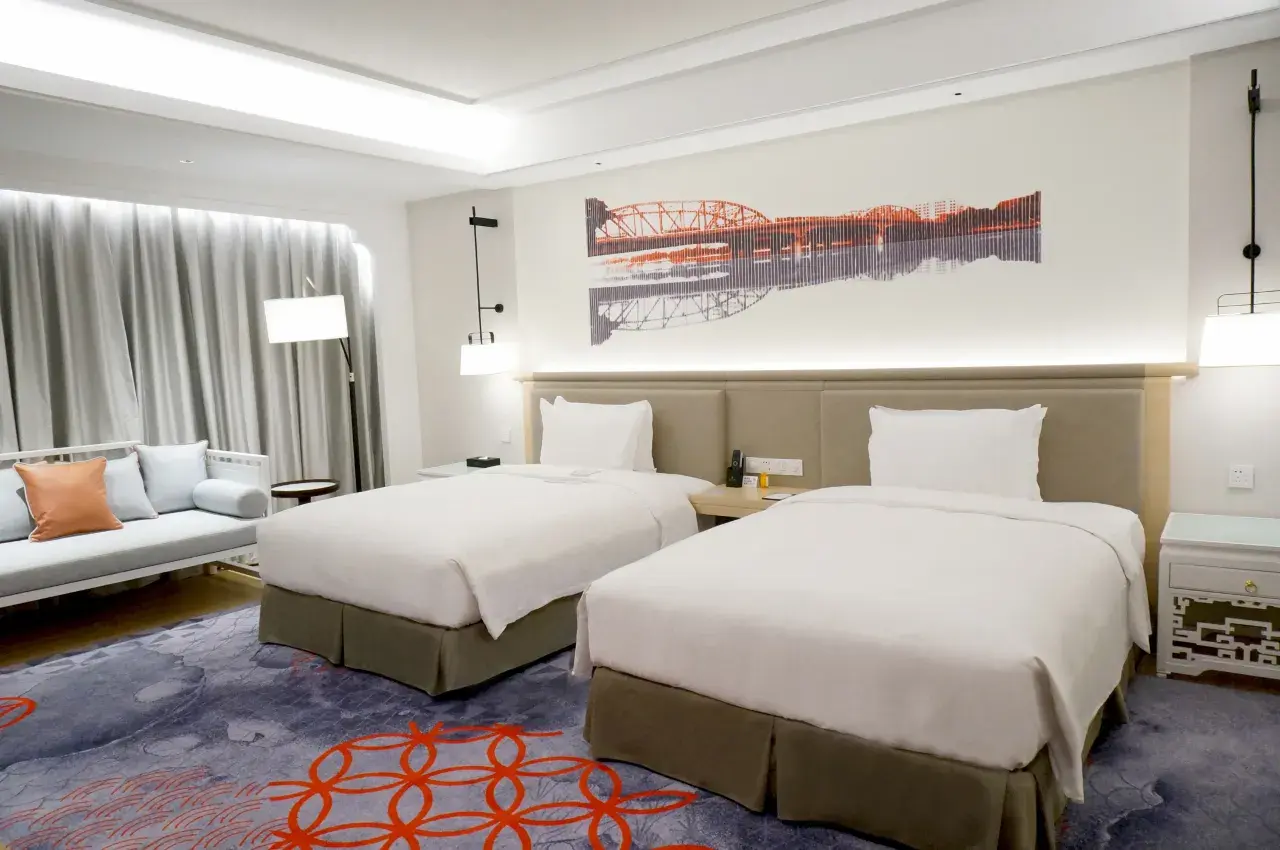 voco Guangzhou Shifu (IHG)