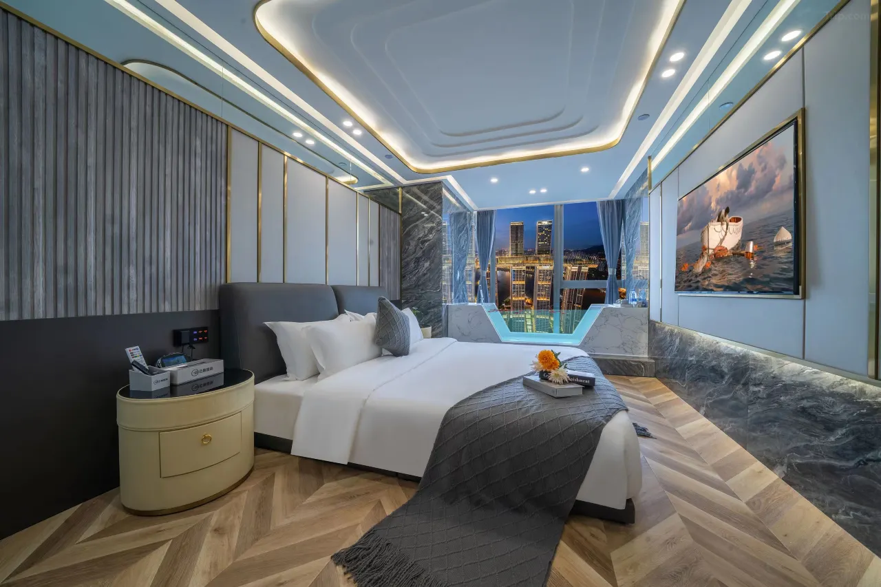 Chongqing Yunmu Lijin High-altitude River View Hotel (Jiefangbei Raffles City Branch)