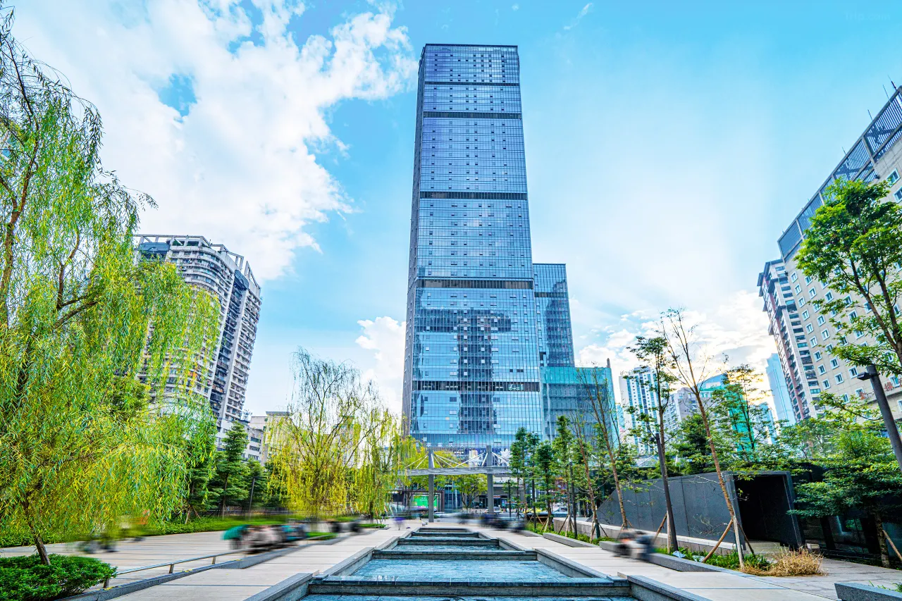 Chongqing Yunmu Lijin High-altitude River View Hotel (Jiefangbei Raffles City Branch)