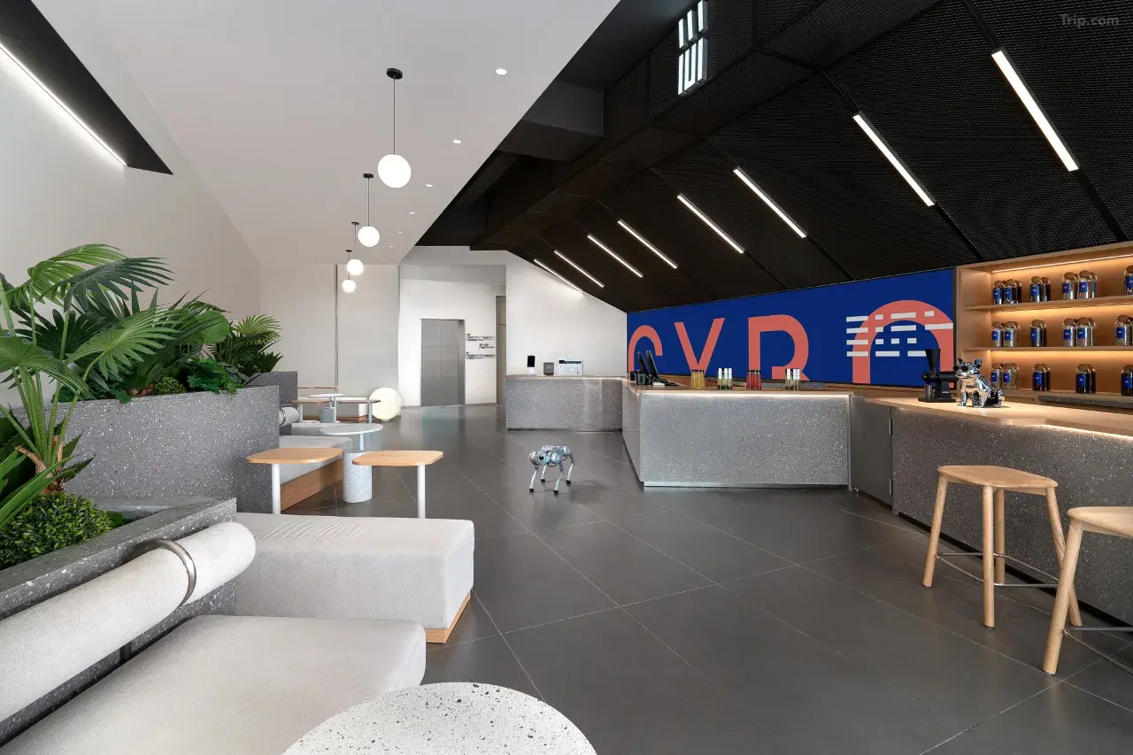 CYBO Station SSAW Shangpin Hotel Luohu Shenzhen